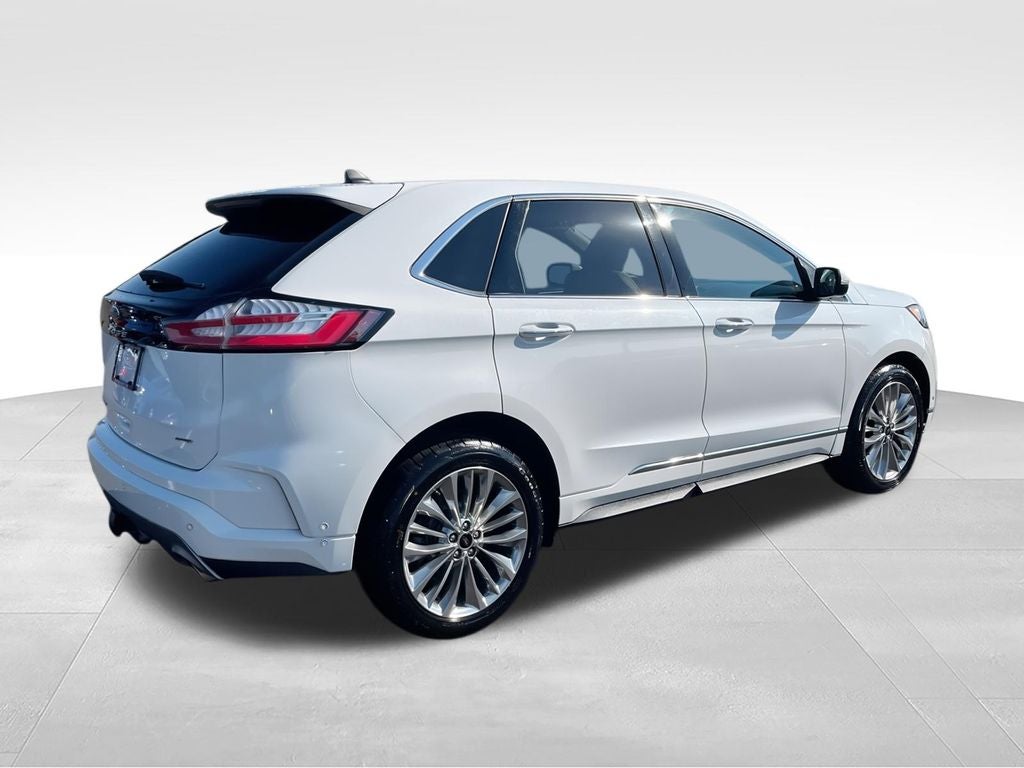 2021 Ford Edge Titanium