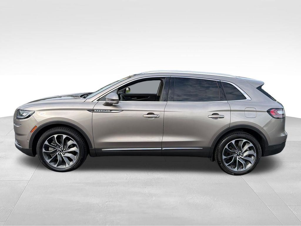 2021 Lincoln Nautilus Reserve