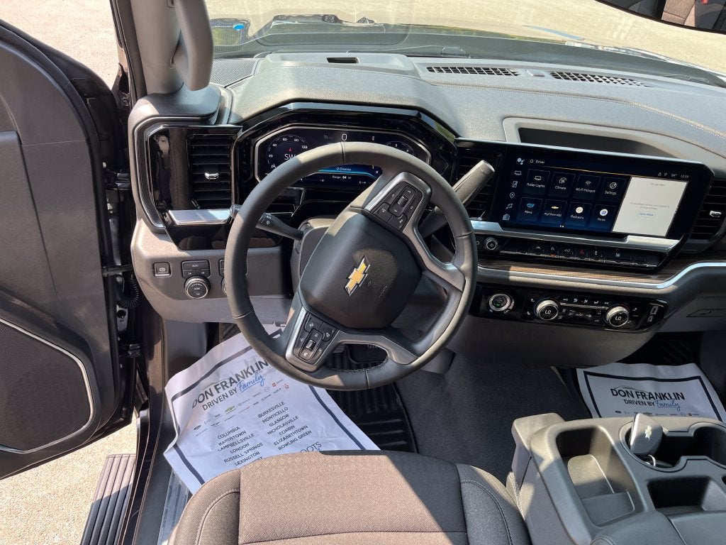 2024 Chevrolet Silverado 1500 LT