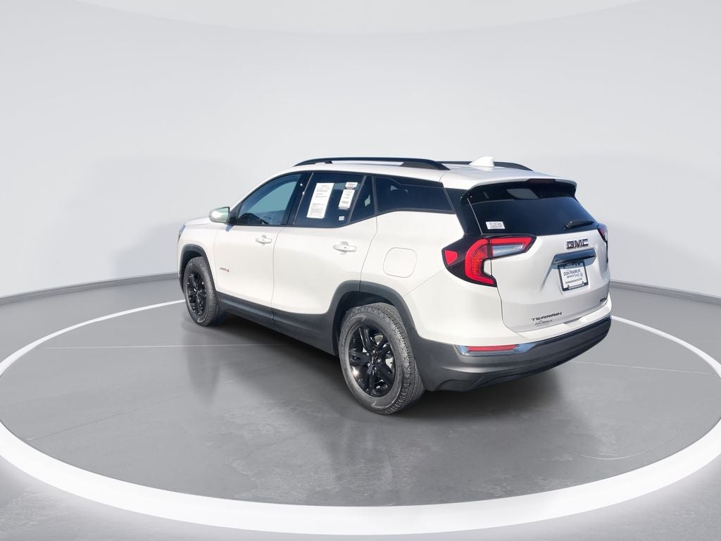 2023 GMC Terrain AT4