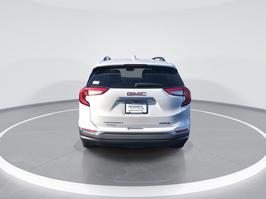 2023 GMC Terrain AT4