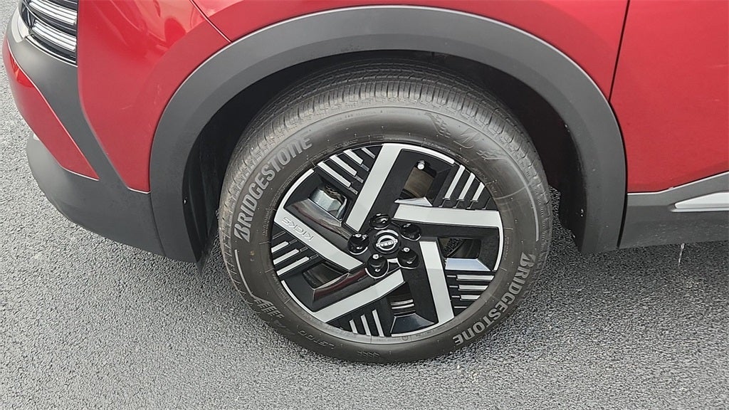 2025 Nissan Kicks SV