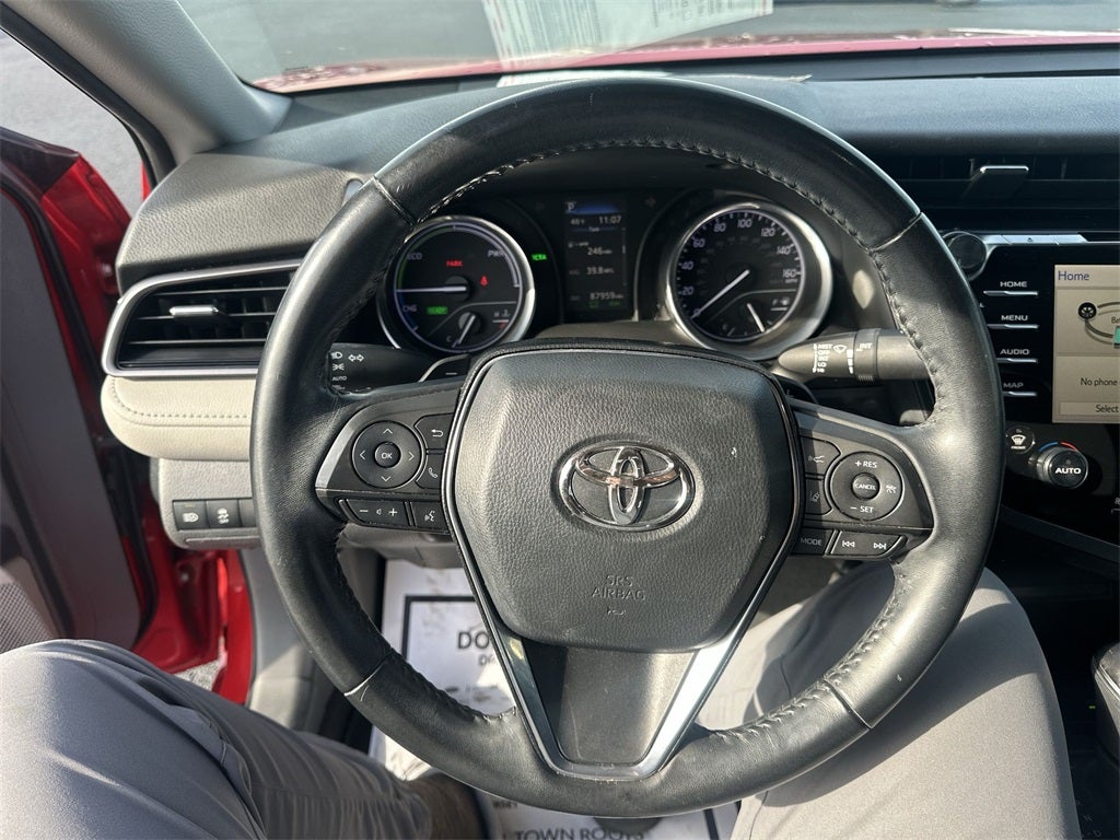2020 Toyota Camry Hybrid SE
