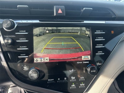 2020 Toyota Camry Hybrid SE