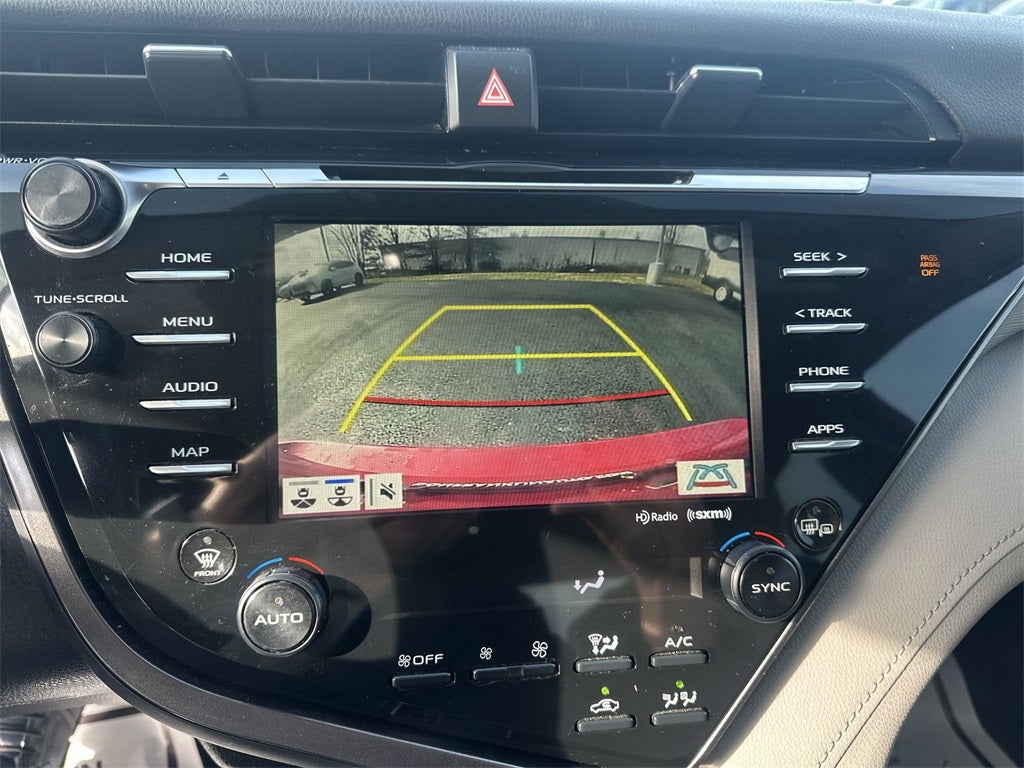 2020 Toyota Camry Hybrid SE