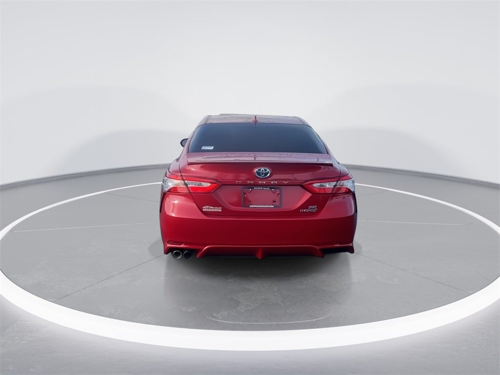 2020 Toyota Camry Hybrid SE