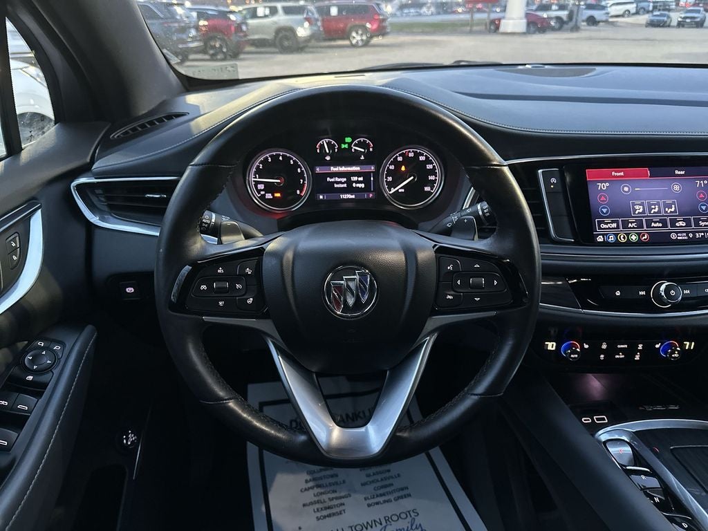 2023 Buick Enclave Essence