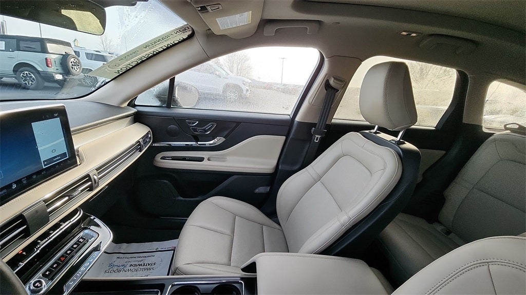 2025 Lincoln Corsair Premiere