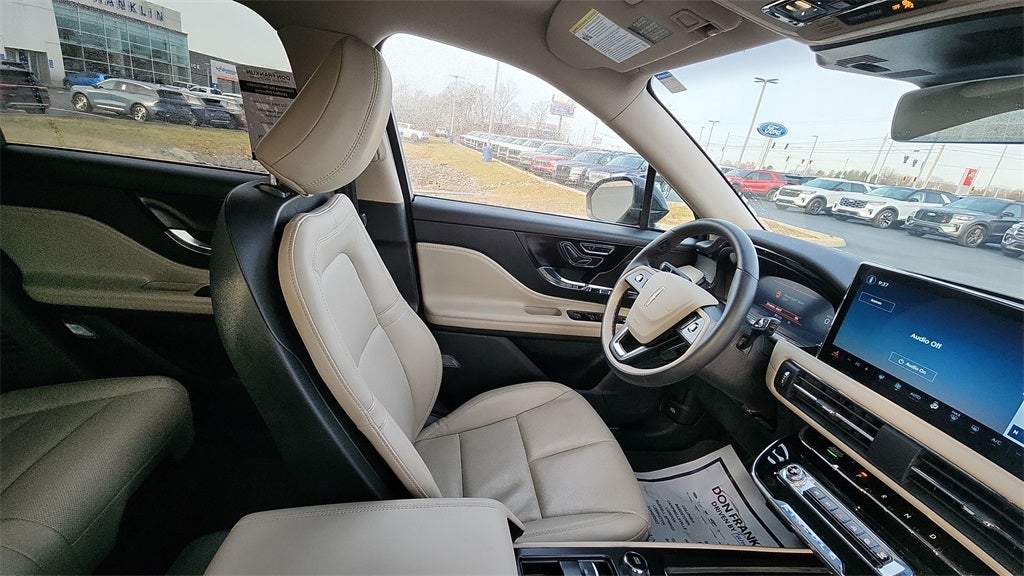 2025 Lincoln Corsair Premiere