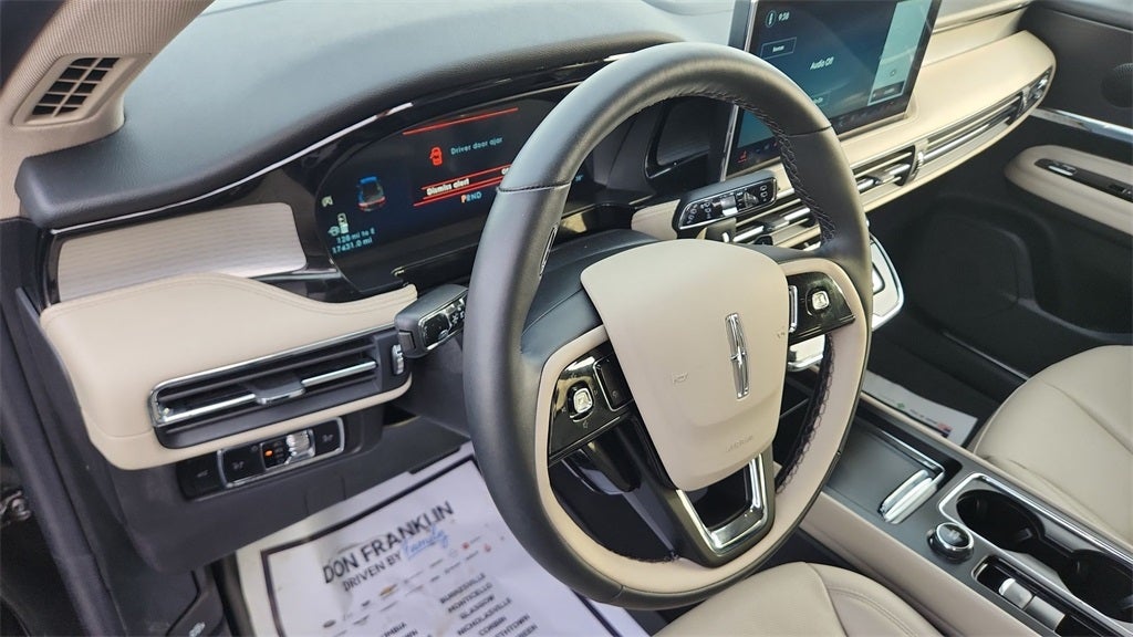 2025 Lincoln Corsair Premiere