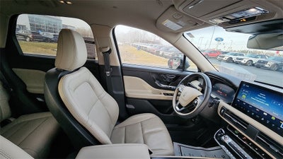 2025 Lincoln Corsair Premiere