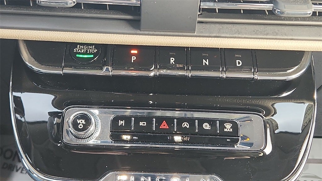 2025 Lincoln Corsair Premiere