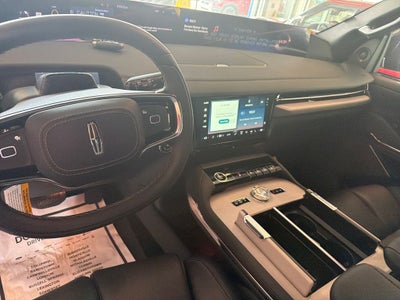 2027 Lincoln Navigator Reserve