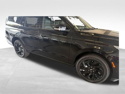 2027 Lincoln Navigator Reserve