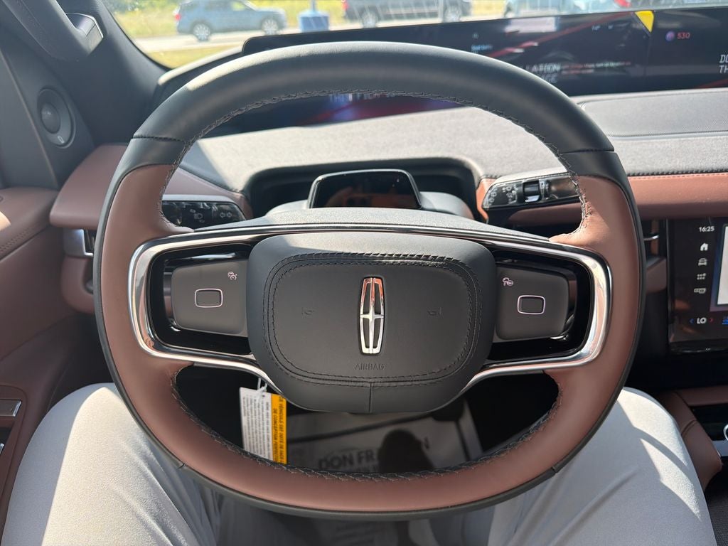 2027 Lincoln Navigator Reserve