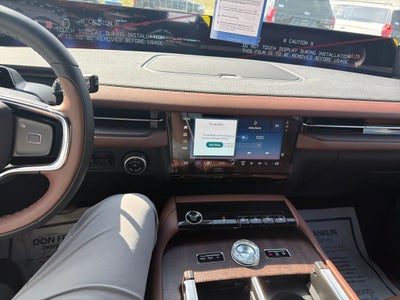 2027 Lincoln Navigator Reserve