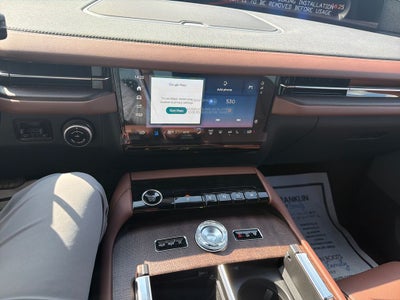2027 Lincoln Navigator Reserve