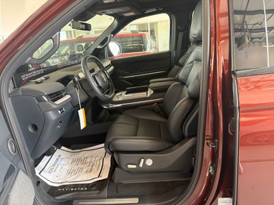 2027 Lincoln Navigator Reserve