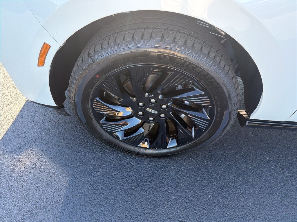 2027 Lincoln Navigator Reserve