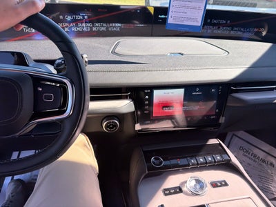 2027 Lincoln Navigator Reserve