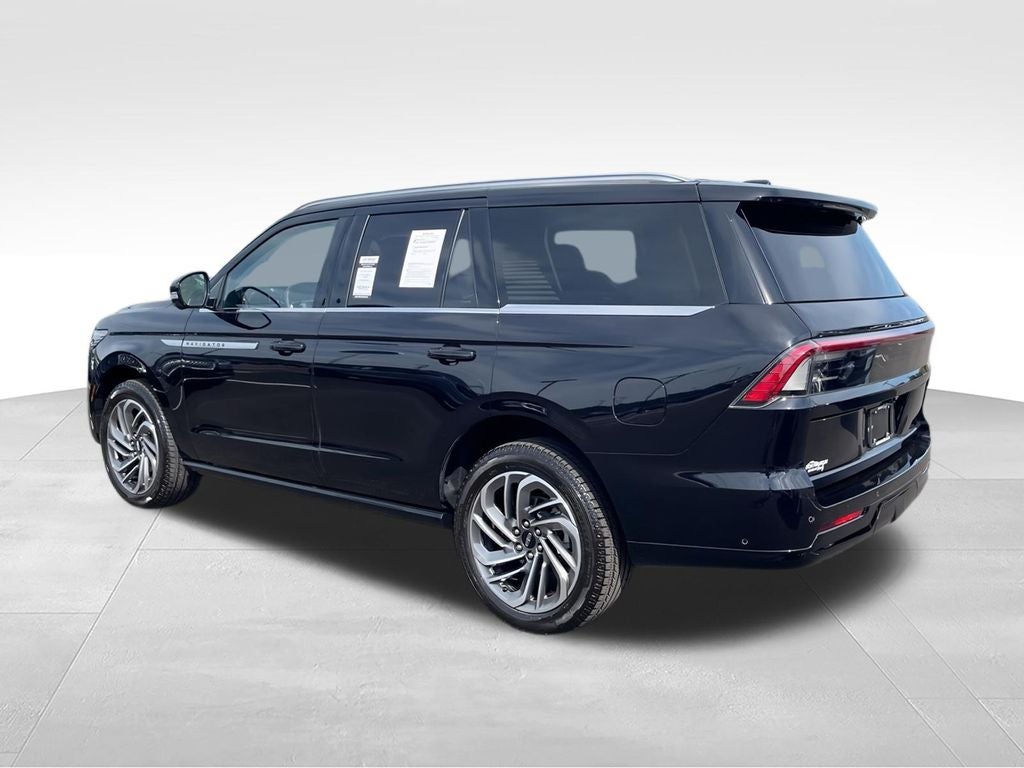 2025 Lincoln Navigator Reserve