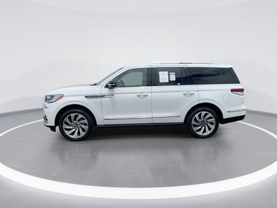 2022 Lincoln Navigator Reserve