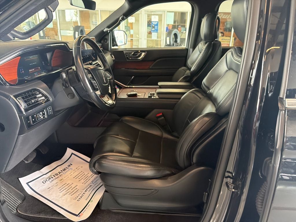 2024 Lincoln Navigator Premiere