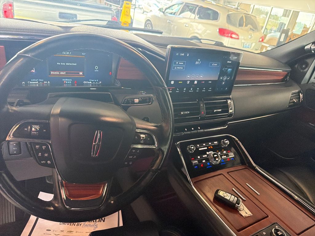 2024 Lincoln Navigator Premiere