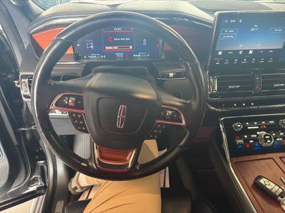 2024 Lincoln Navigator Premiere