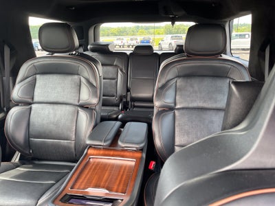 2025 Lincoln Navigator Black Label