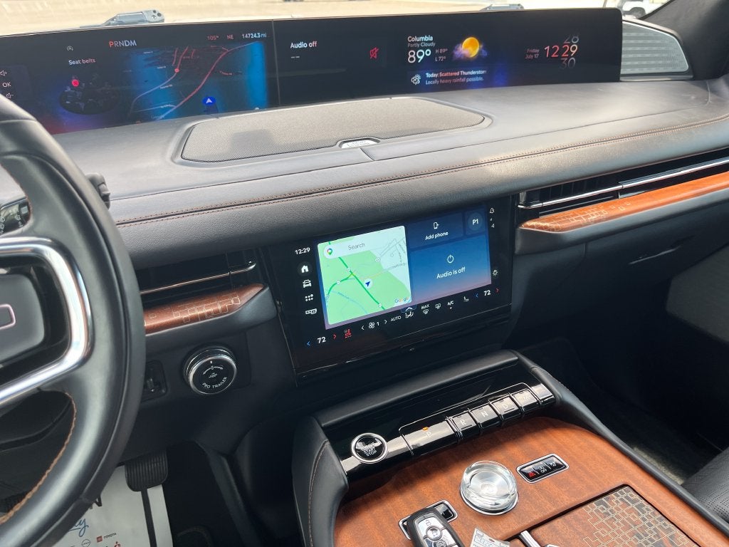 2025 Lincoln Navigator Black Label
