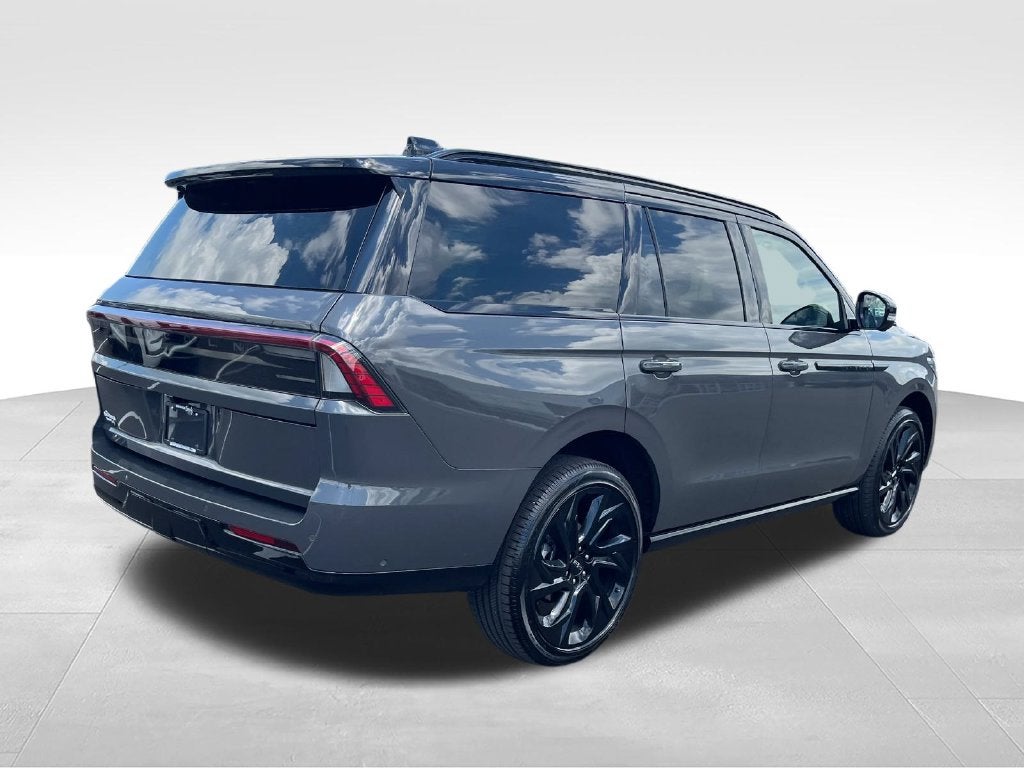 2025 Lincoln Navigator Black Label