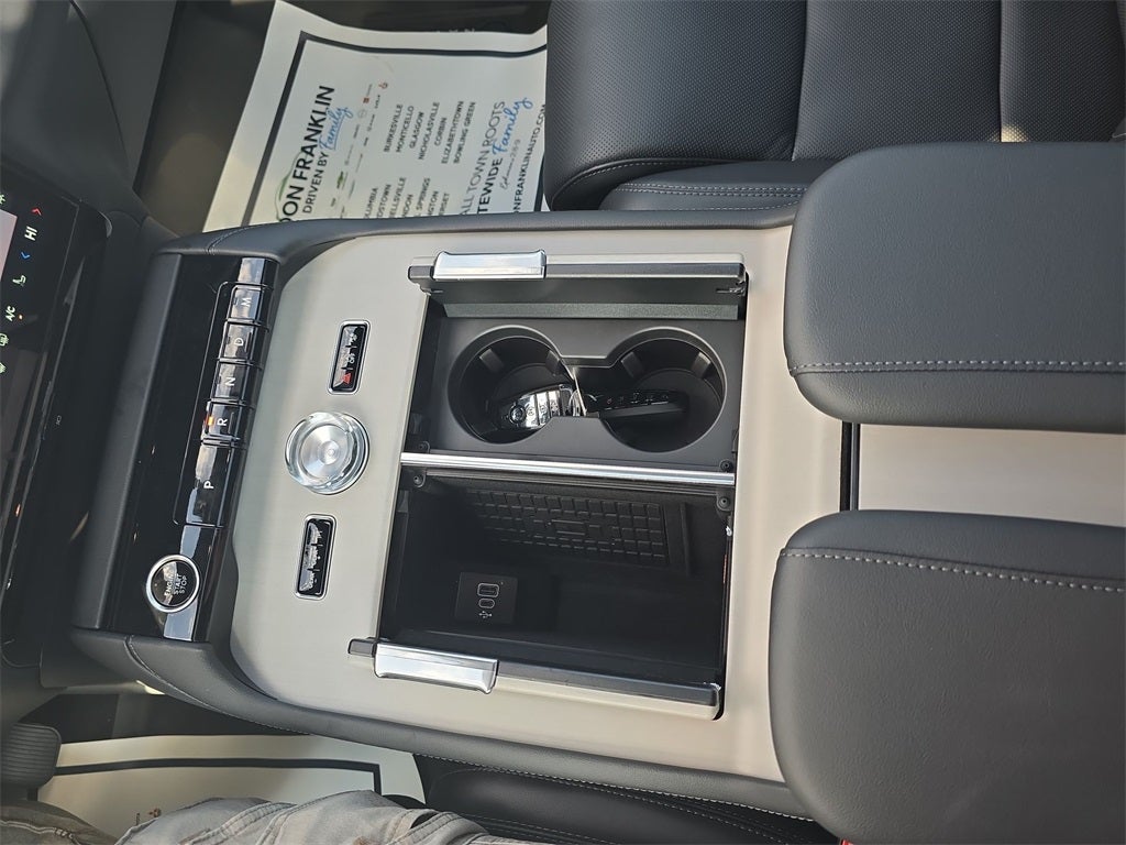 2025 Lincoln Navigator L Reserve