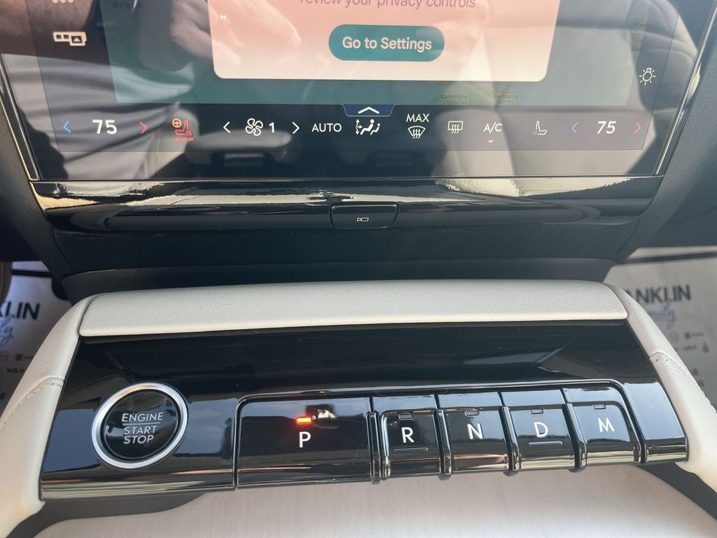 2026 Lincoln Navigator L Reserve