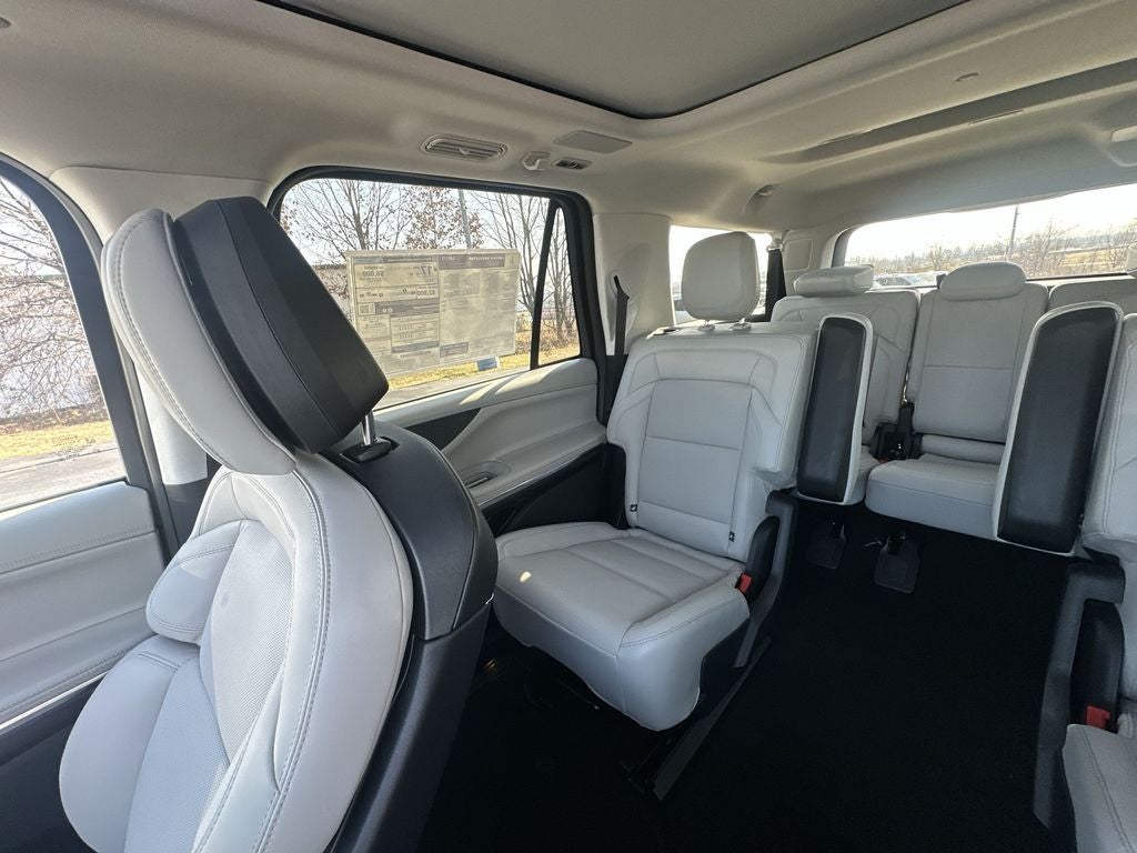 2026 Lincoln Navigator L Reserve