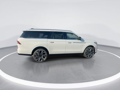 2026 Lincoln Navigator L Reserve