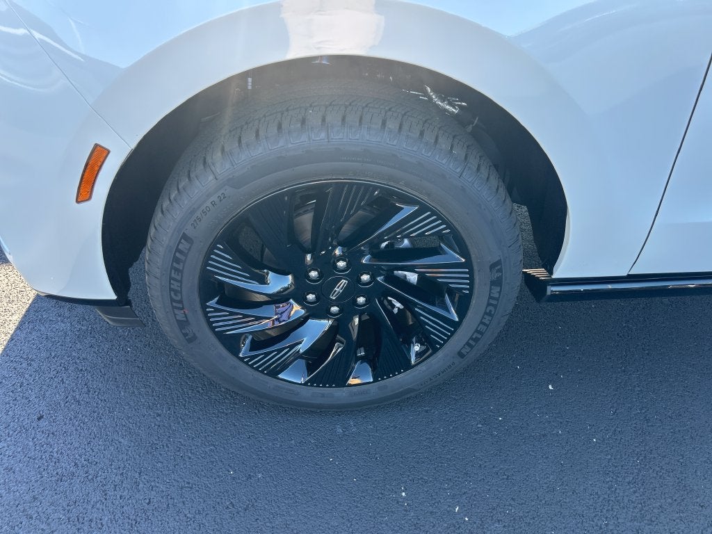 2027 Lincoln Navigator L Reserve