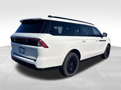 2027 Lincoln Navigator L Reserve