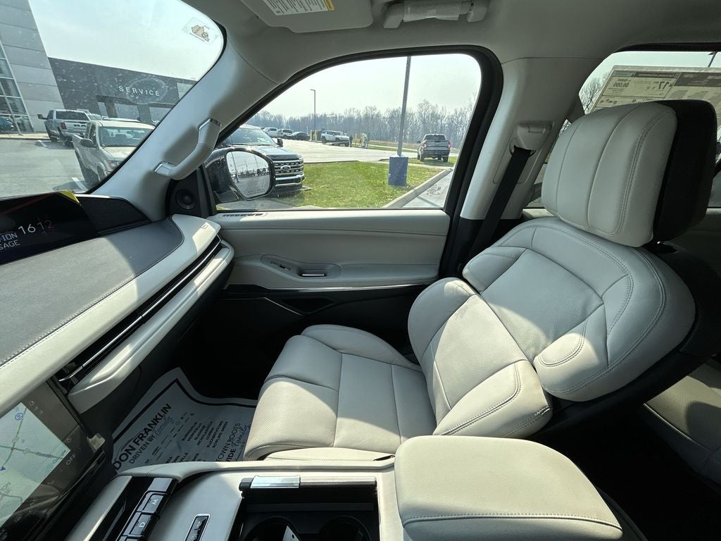 2026 Lincoln Navigator L Reserve