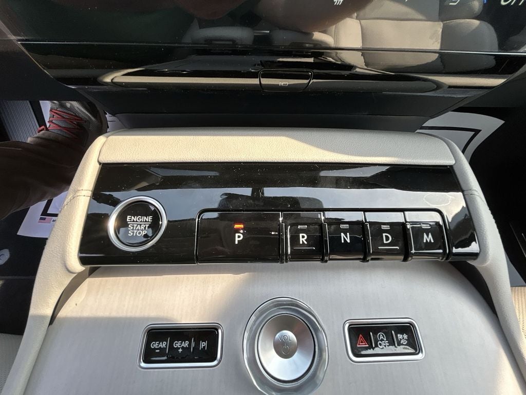 2026 Lincoln Navigator L Reserve
