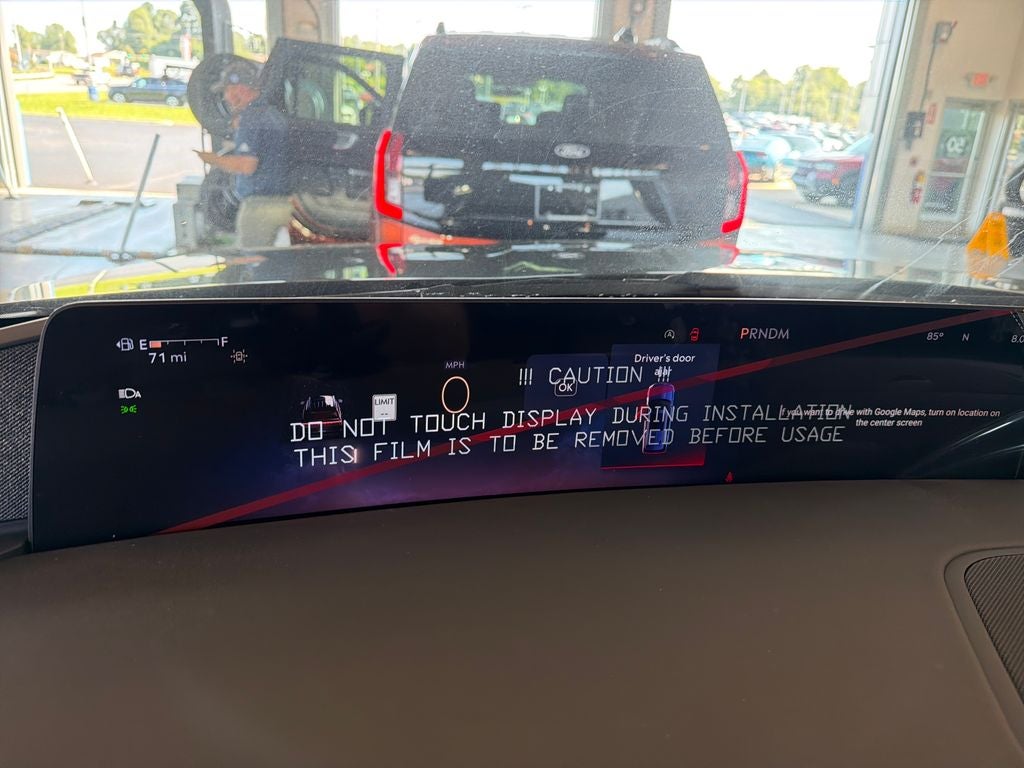 2027 Lincoln Navigator L Reserve