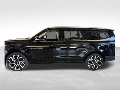 2027 Lincoln Navigator L Reserve