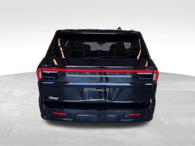 2027 Lincoln Navigator L Reserve