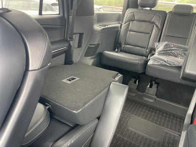 2027 Lincoln Navigator L Reserve