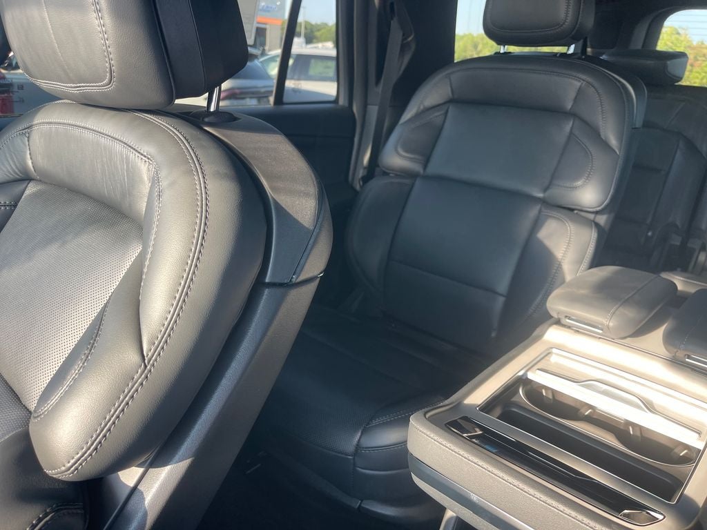 2027 Lincoln Navigator L Reserve