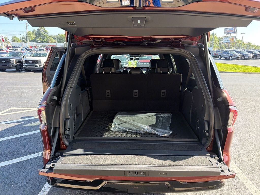 2027 Lincoln Navigator L Reserve