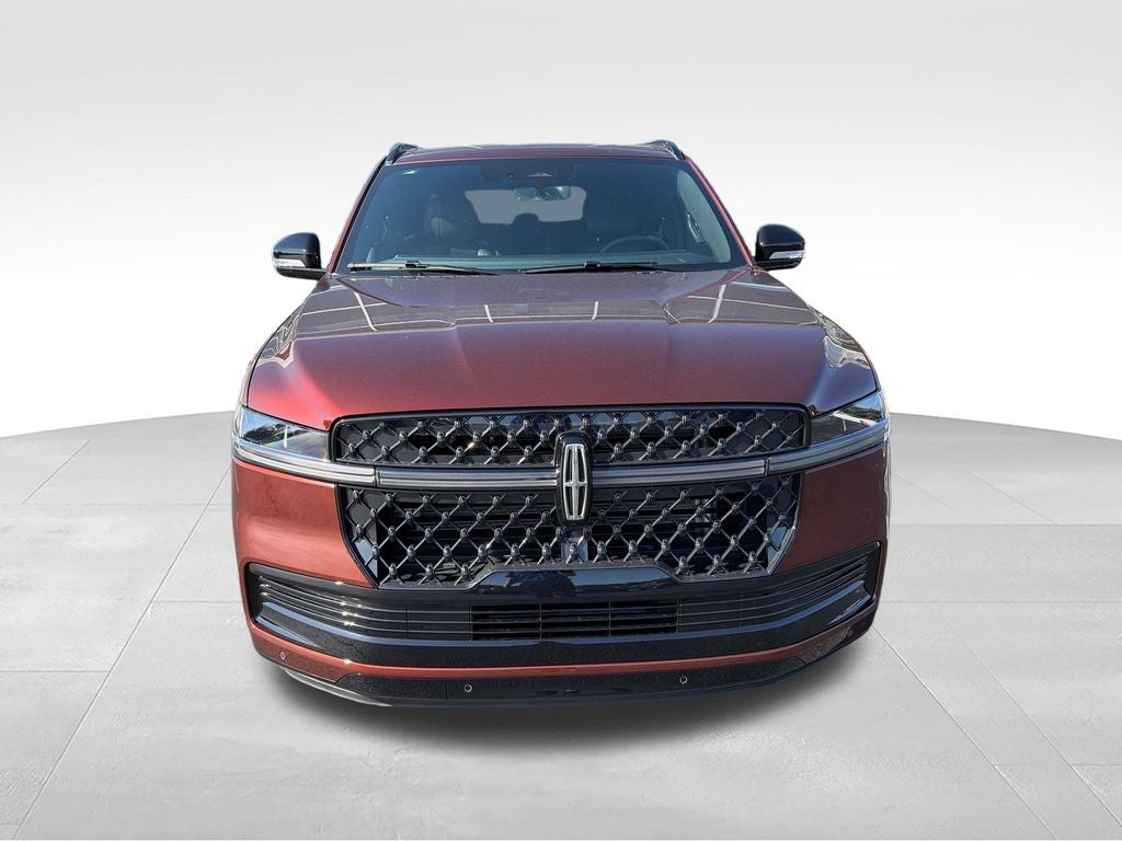 2027 Lincoln Navigator L Reserve