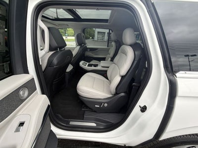 2025 Lincoln Navigator L Reserve