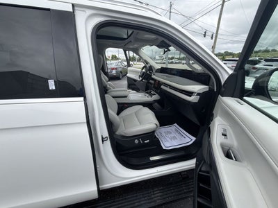 2025 Lincoln Navigator L Reserve