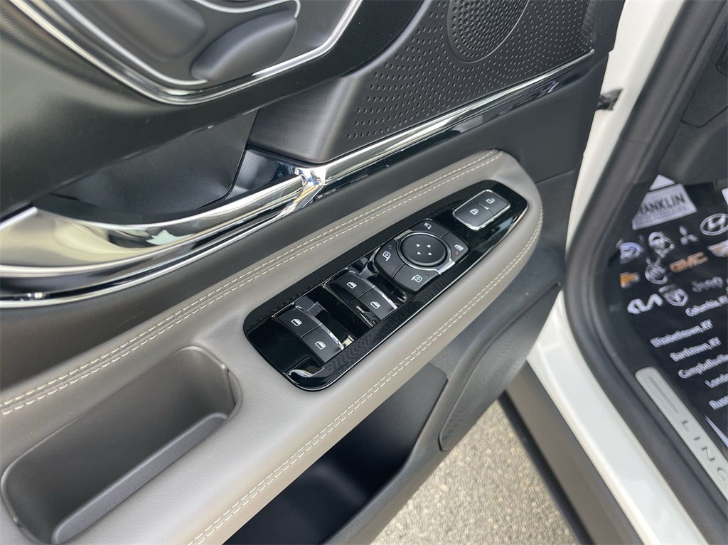 2025 Lincoln Corsair Plug-In Hybrid Grand Touring